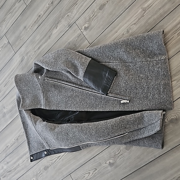 🎉HP🎉Club Monaco Halli Coat - Picture 6 of 11